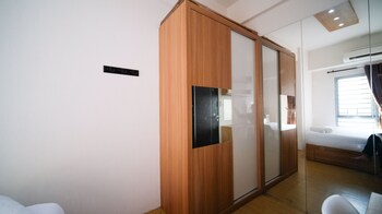 clean and comfy 1br at tamansari prospero apartment