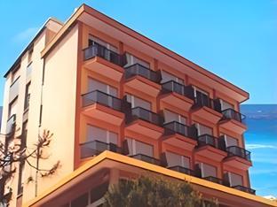 Hotel La Perla,Rimini>>Castelfranco Emilia,3 star