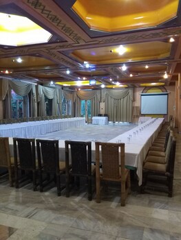 hotel jugurtha palace