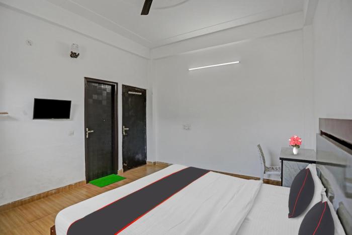 hotel naveen stay
