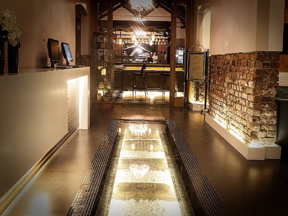 montania special class hotel