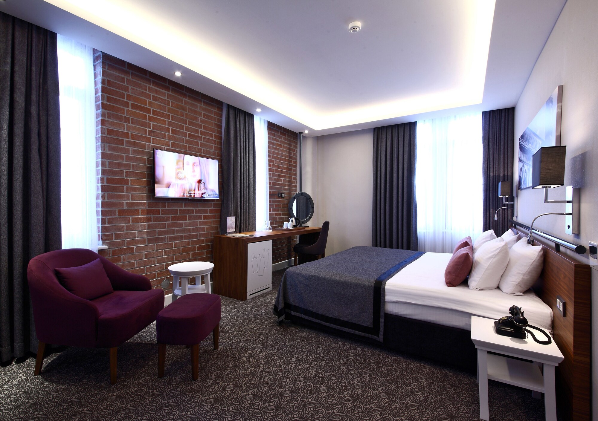 montania special class hotel