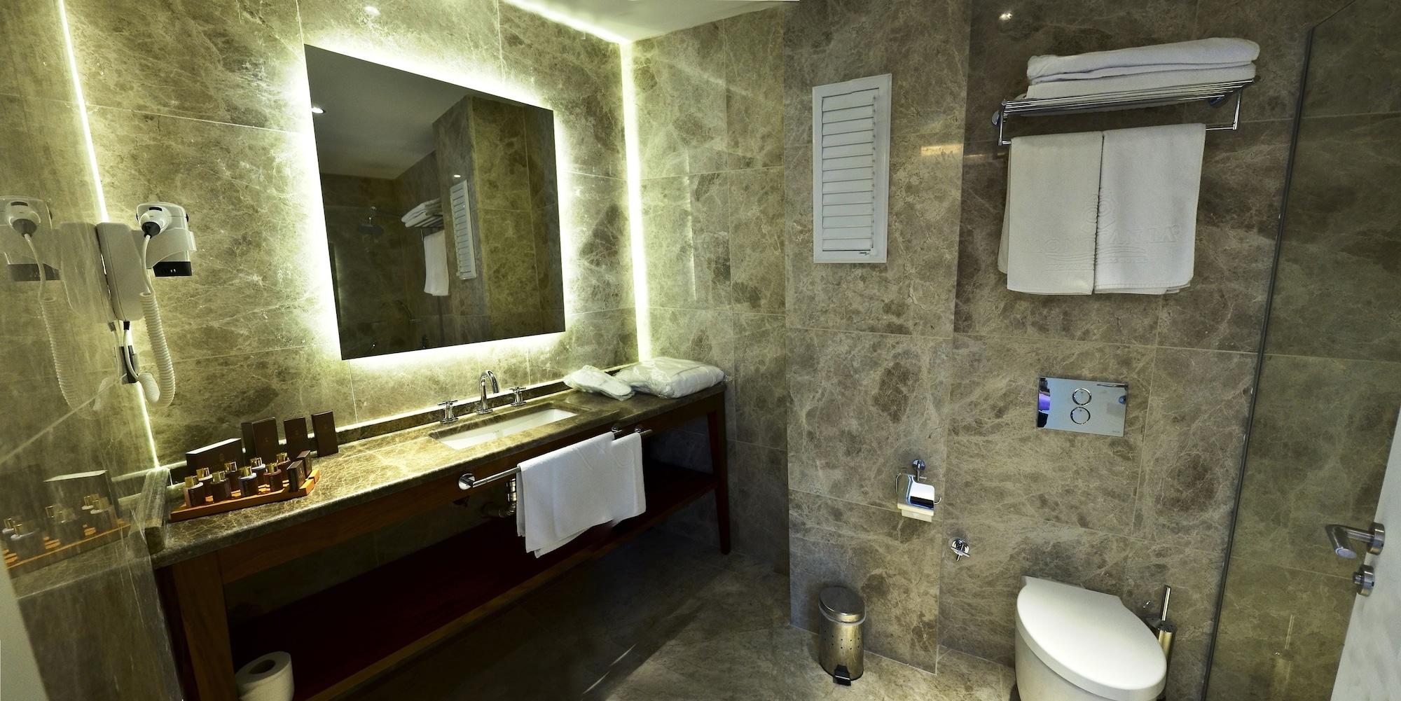 montania special class hotel