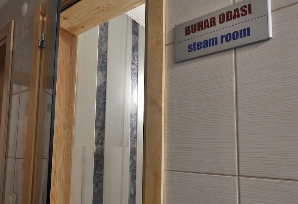 rhiss hotel bostanci