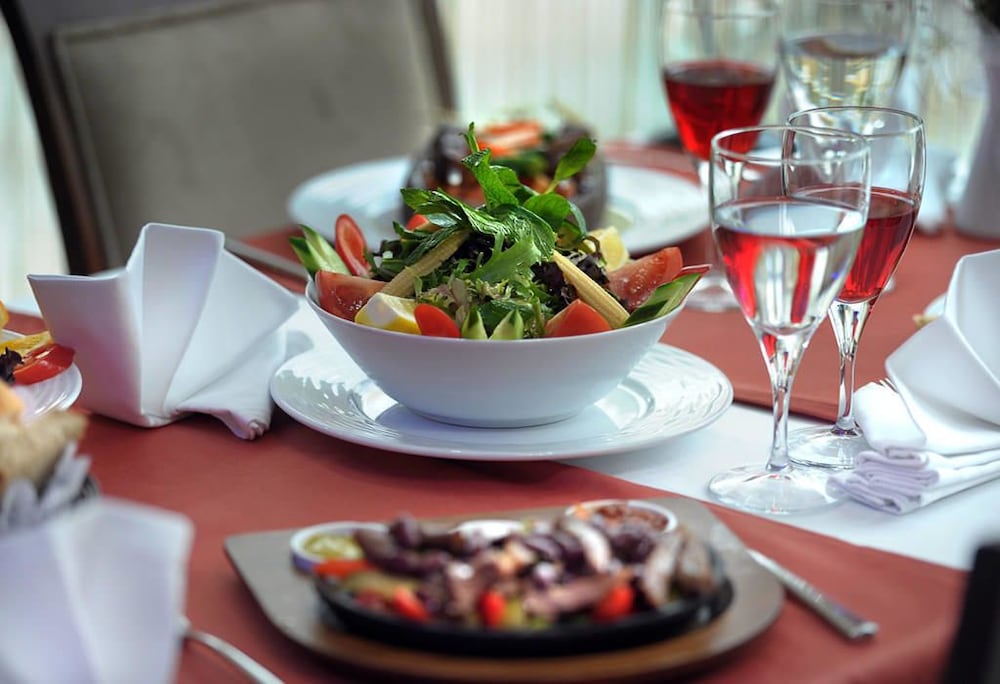rhiss hotel bostanci