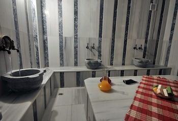 rhiss hotel bostanci