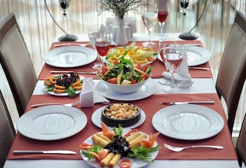 rhiss hotel bostanci