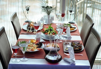 rhiss hotel bostanci