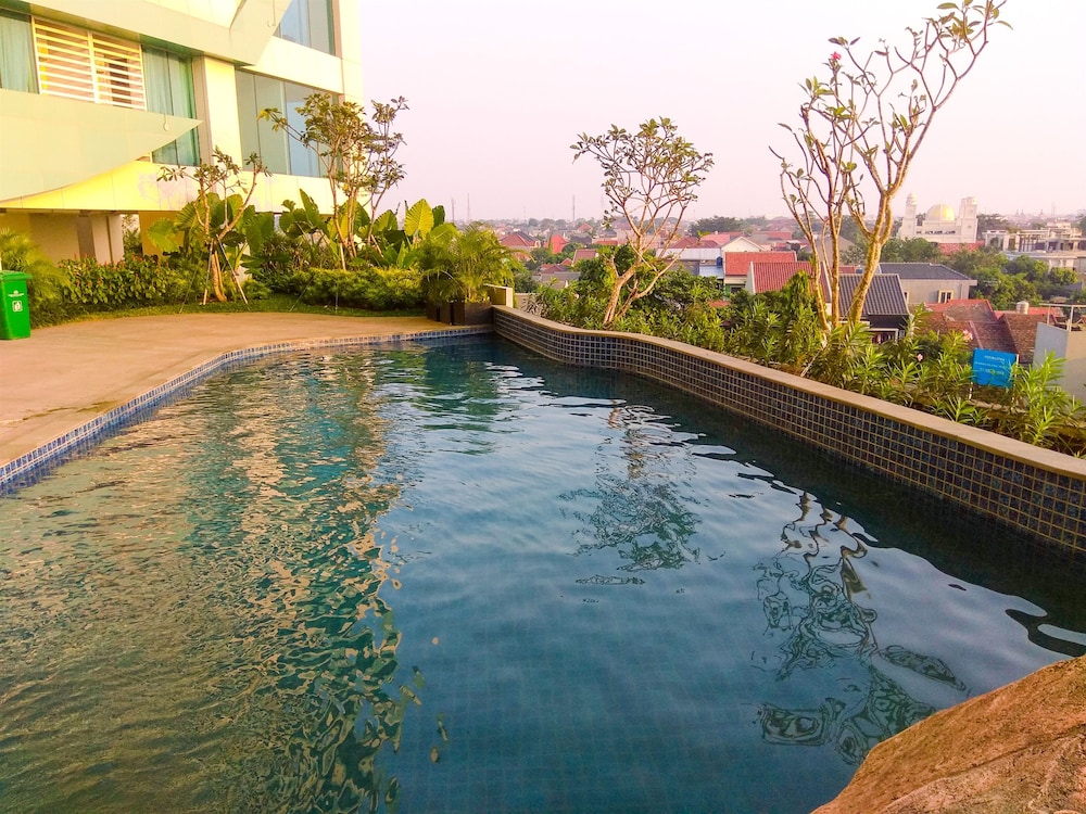 comfort 1br without living room at grand kamala lagoon apartment