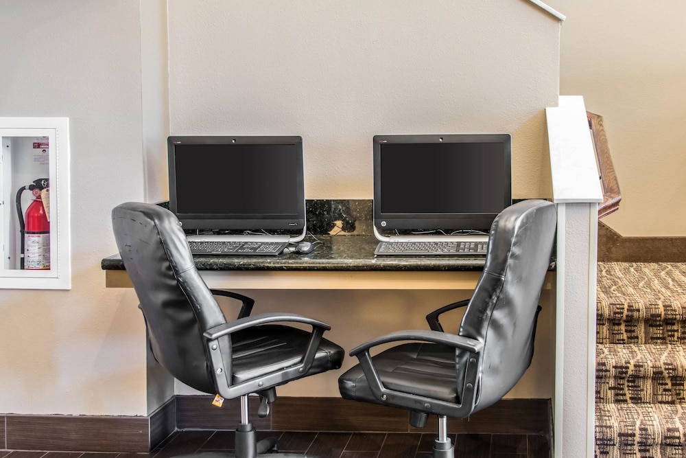 Spark By Hilton Round Rock,,3 star