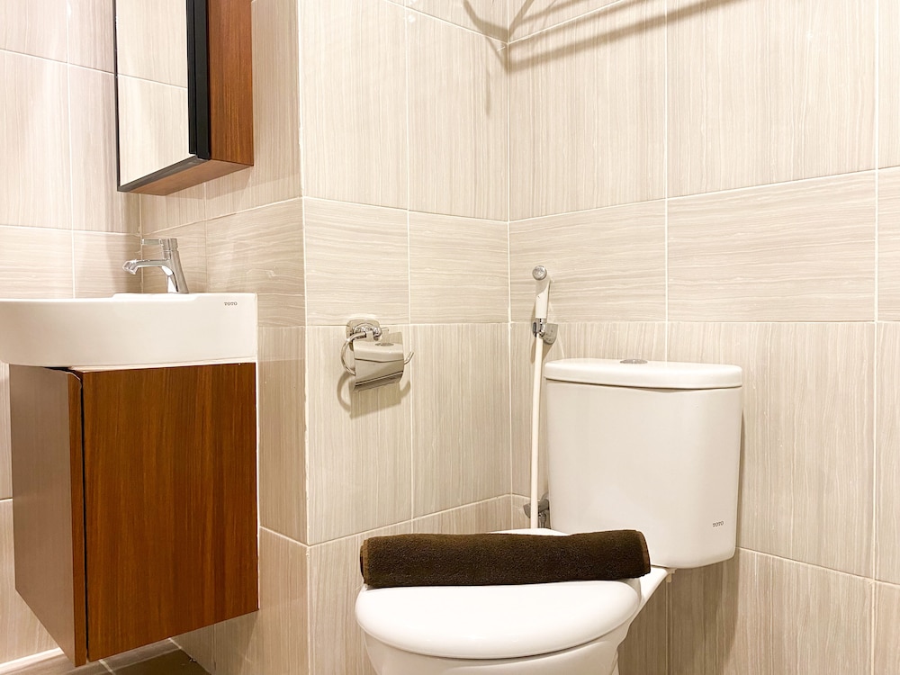 comfortable and strategic 1br at vasanta innopark apartment