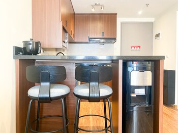 comfortable and strategic 1br at vasanta innopark apartment