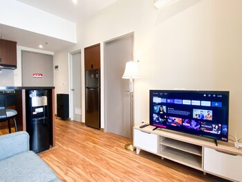 comfortable and strategic 1br at vasanta innopark apartment