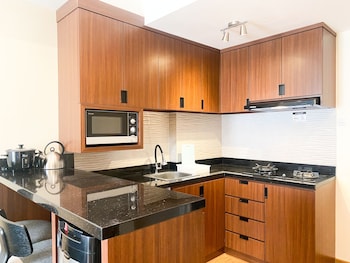 comfortable and strategic 1br at vasanta innopark apartment