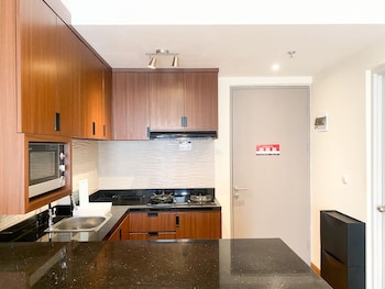 comfortable and strategic 1br at vasanta innopark apartment