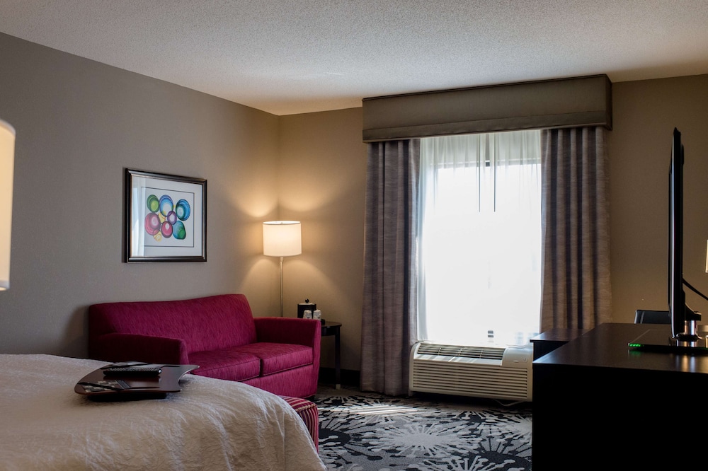 hampton inn oxford conference center