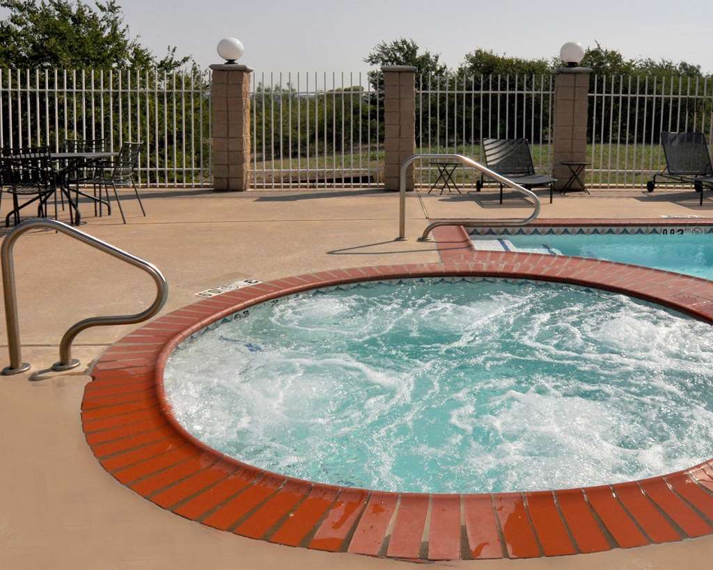 comfort suites roanoke fort worth north