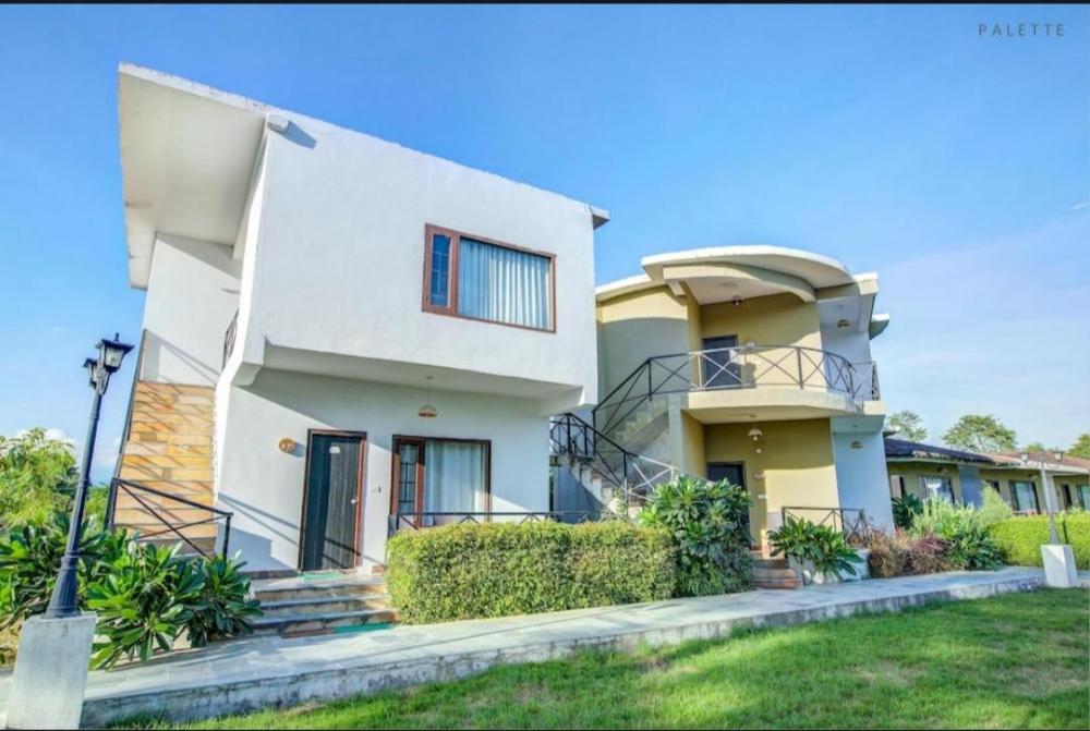 corbett courtyard by the tigers pugmark