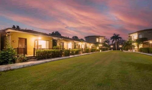 corbett courtyard by the tigers pugmark