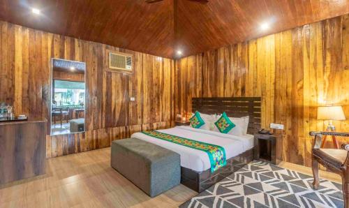 corbett courtyard by the tigers pugmark