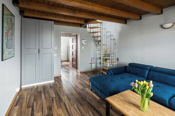 corner house residence