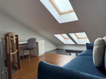 corner house residence