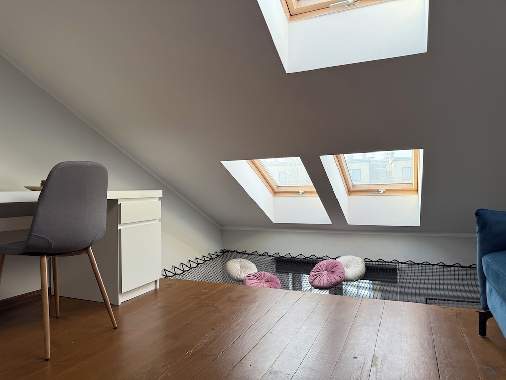 corner house residence