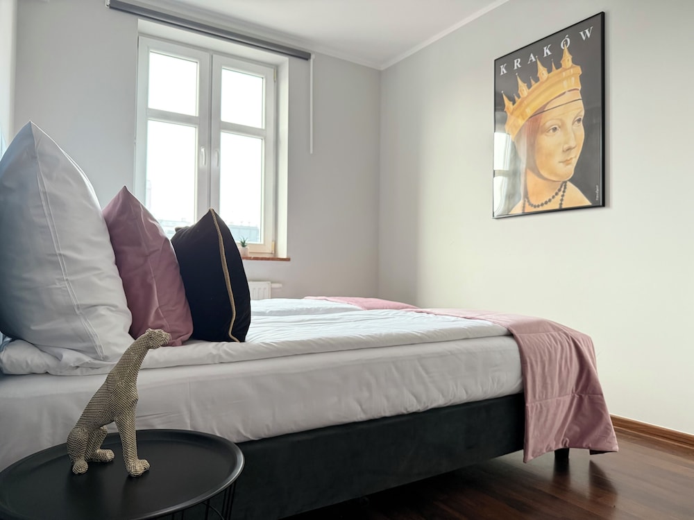 corner house residence