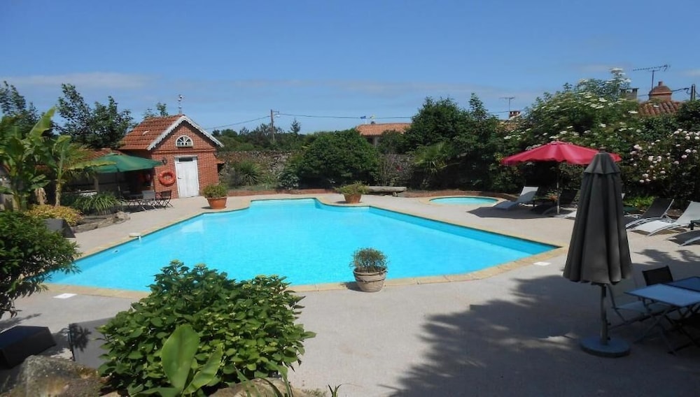 hotel le manoir de la barbacane