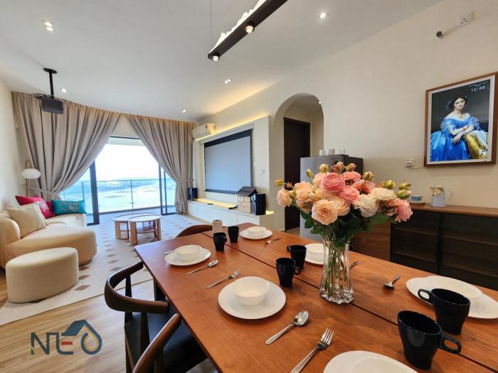 country garden danga bay