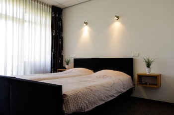 hotel and restaurant van saaze