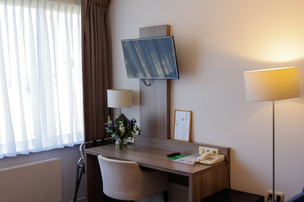 hotel and restaurant van saaze