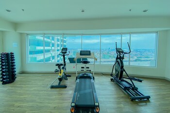 cozy 1br without living room grand kamala lagoon apartment