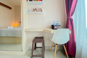 cozy 1br without living room grand kamala lagoon apartment