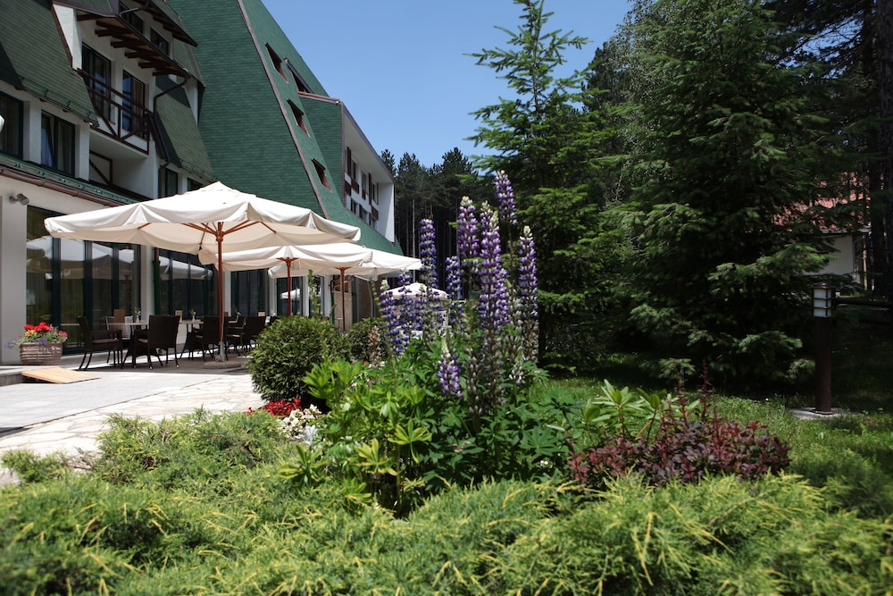 mona plaza zlatibor