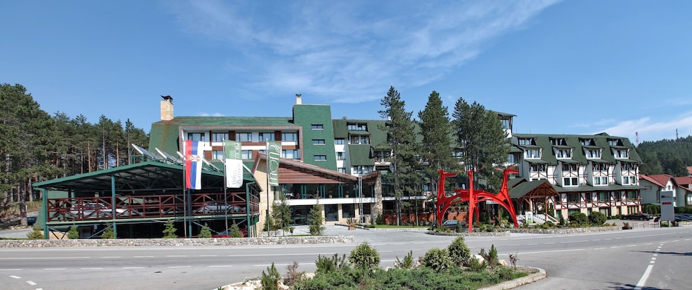 mona plaza zlatibor