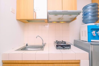 cozy living studio room at margonda residence 3 apartment