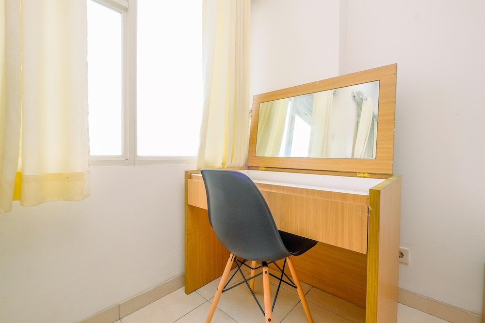 cozy living studio room at margonda residence 3 apartment