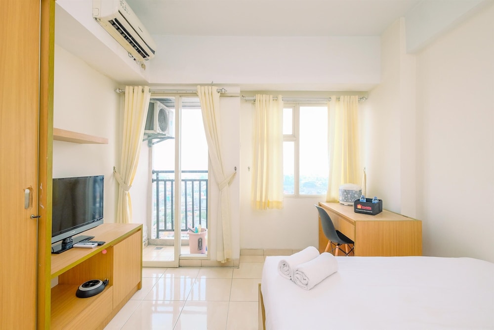 cozy living studio room at margonda residence 3 apartment