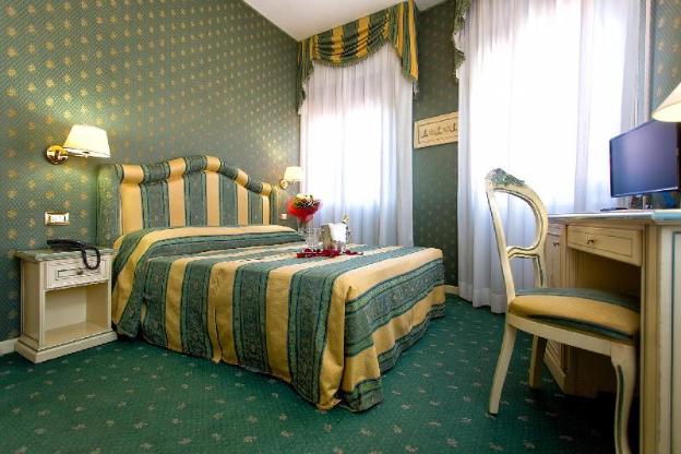 hotel conterie