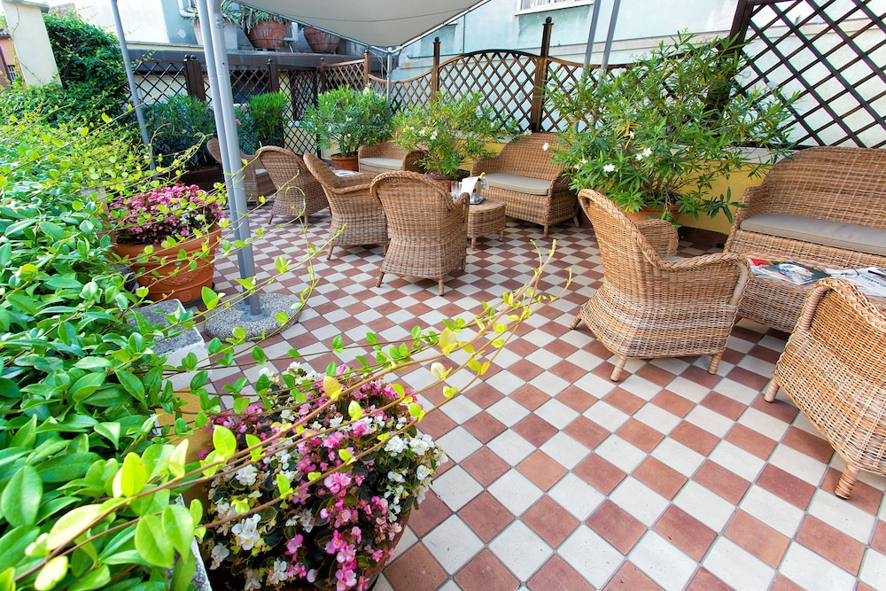 hotel conterie