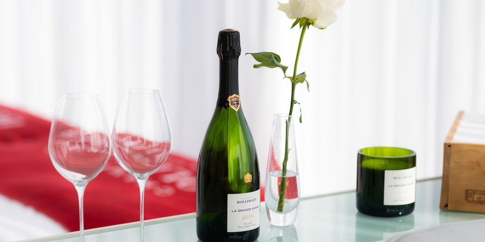 cuvee j2 hotel osaka by onko chishin