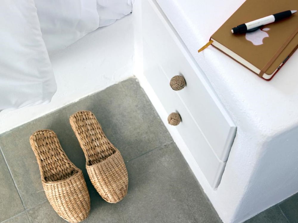 Delmar Apartments & Suites - Delmar Collection,Milos>>Adamas,2 star