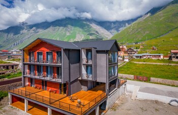 hotel darchi kazbegi