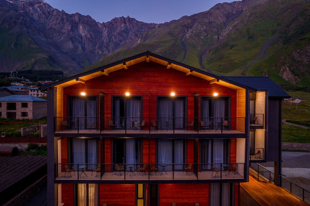 hotel darchi kazbegi