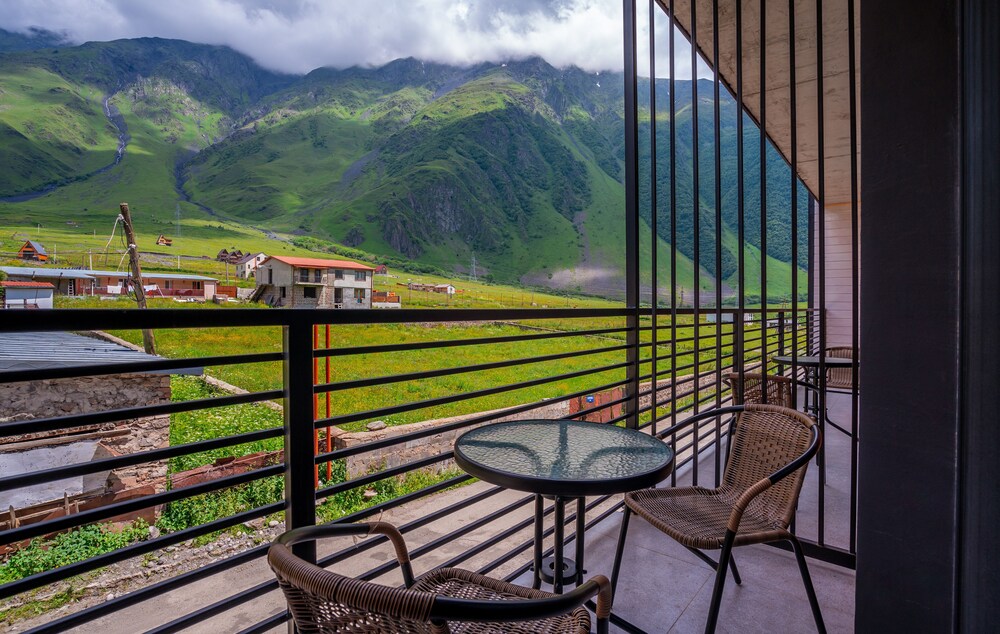 hotel darchi kazbegi