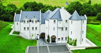 glenskirlie house and castle