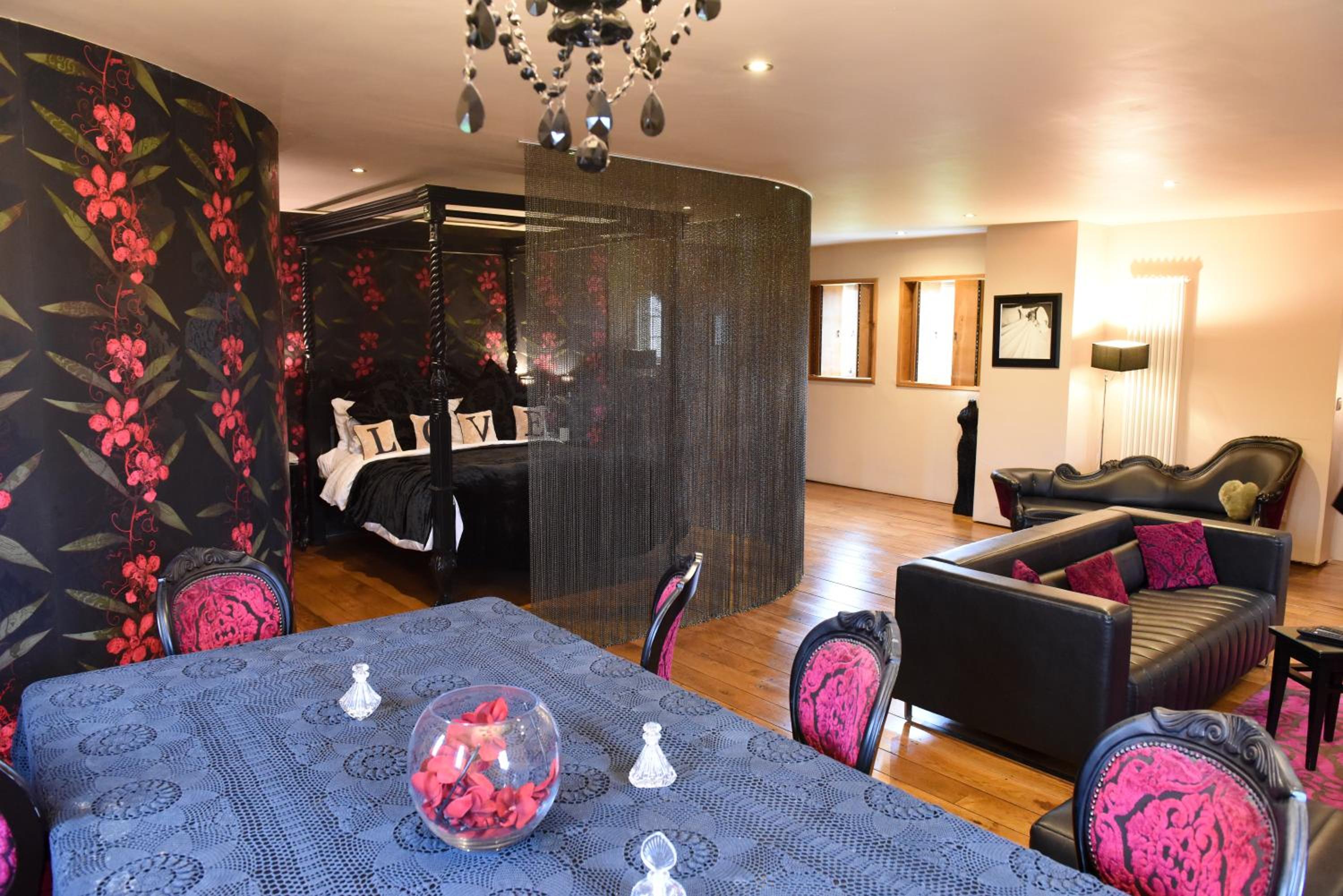 glenskirlie house and castle