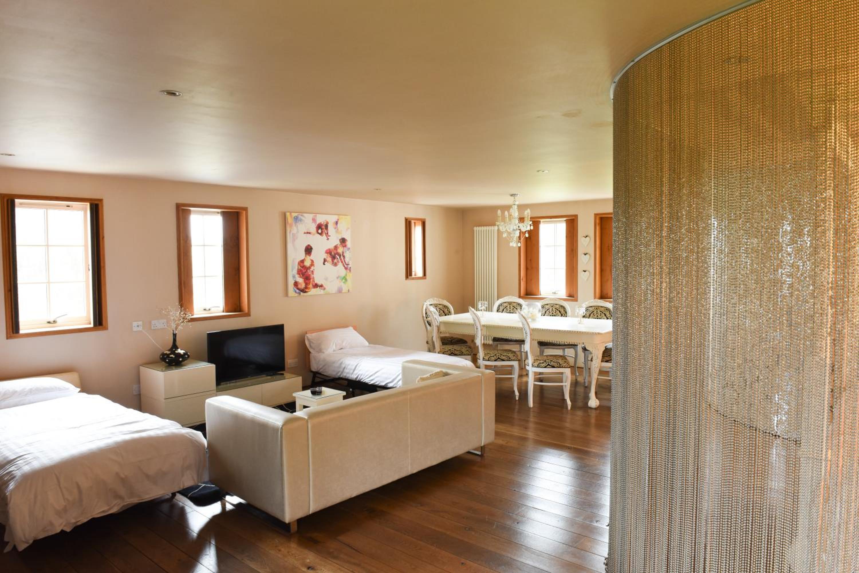 glenskirlie house and castle