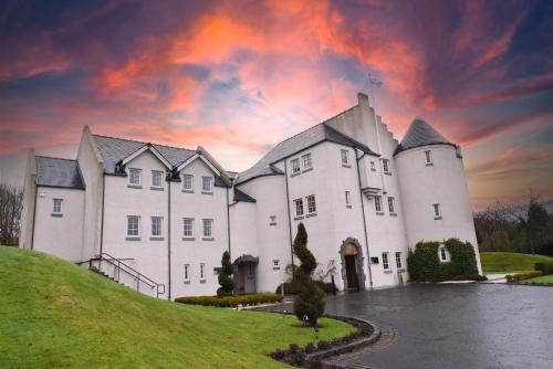 glenskirlie house and castle